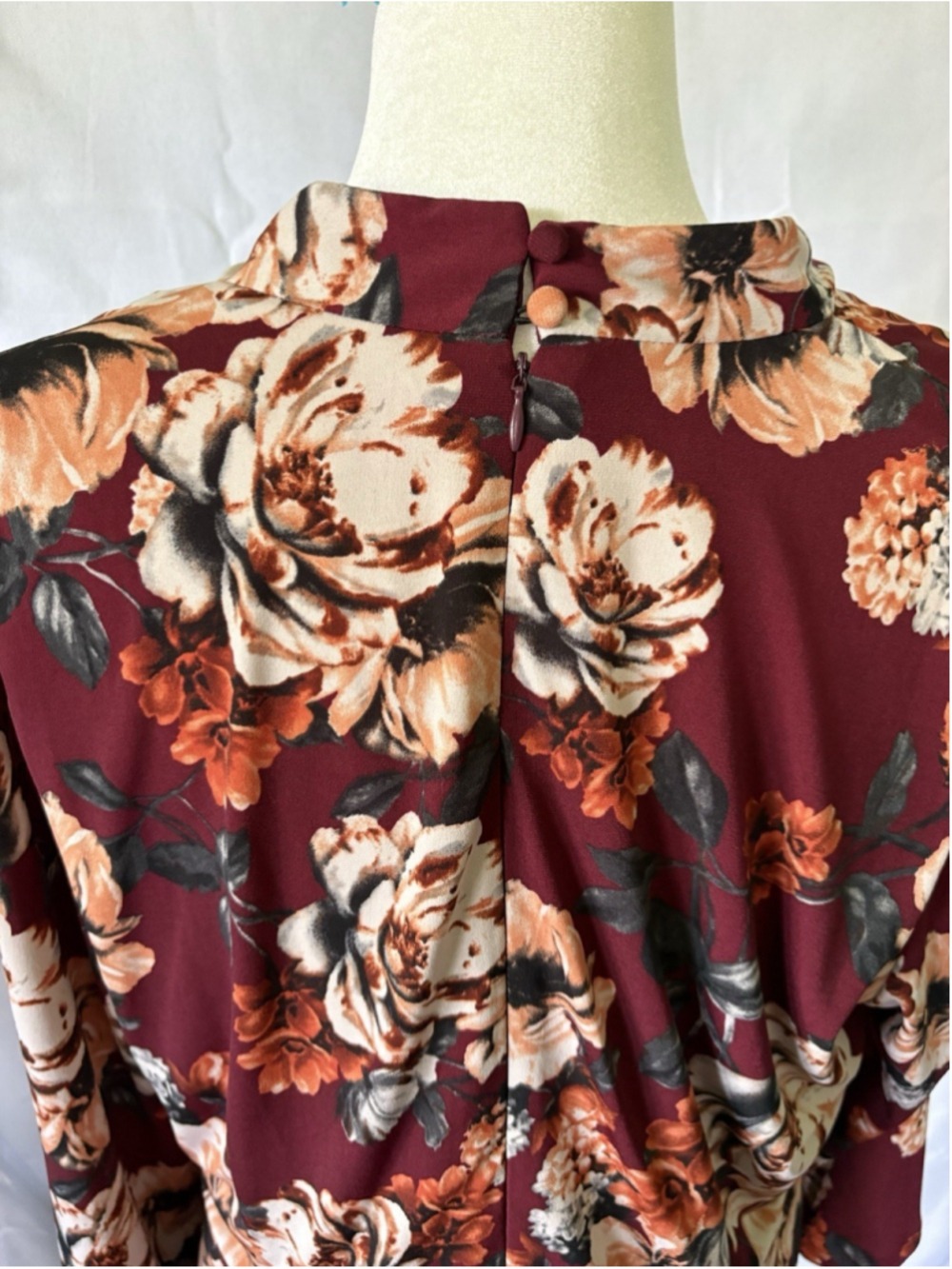 Liz Claiborne Faux Wrap Dress Red Floral Business Casual Career Professional - Picture 3 of 6